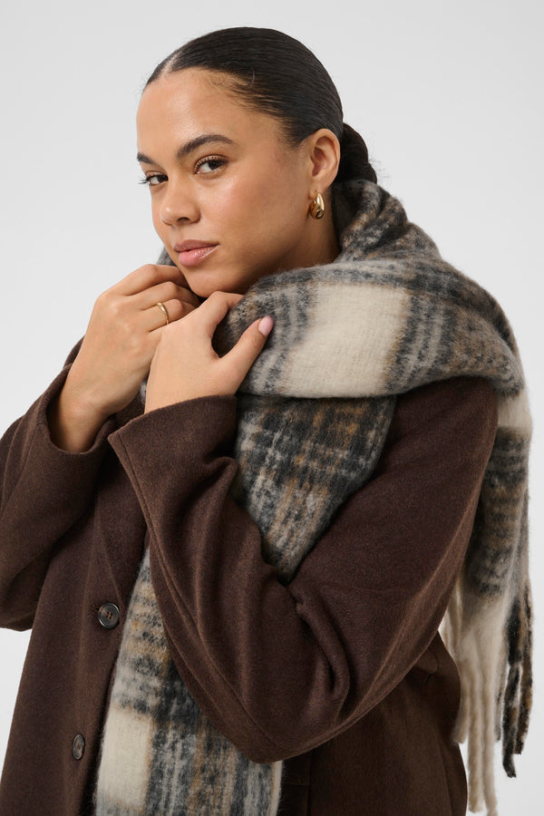 KCBERTA SCARF