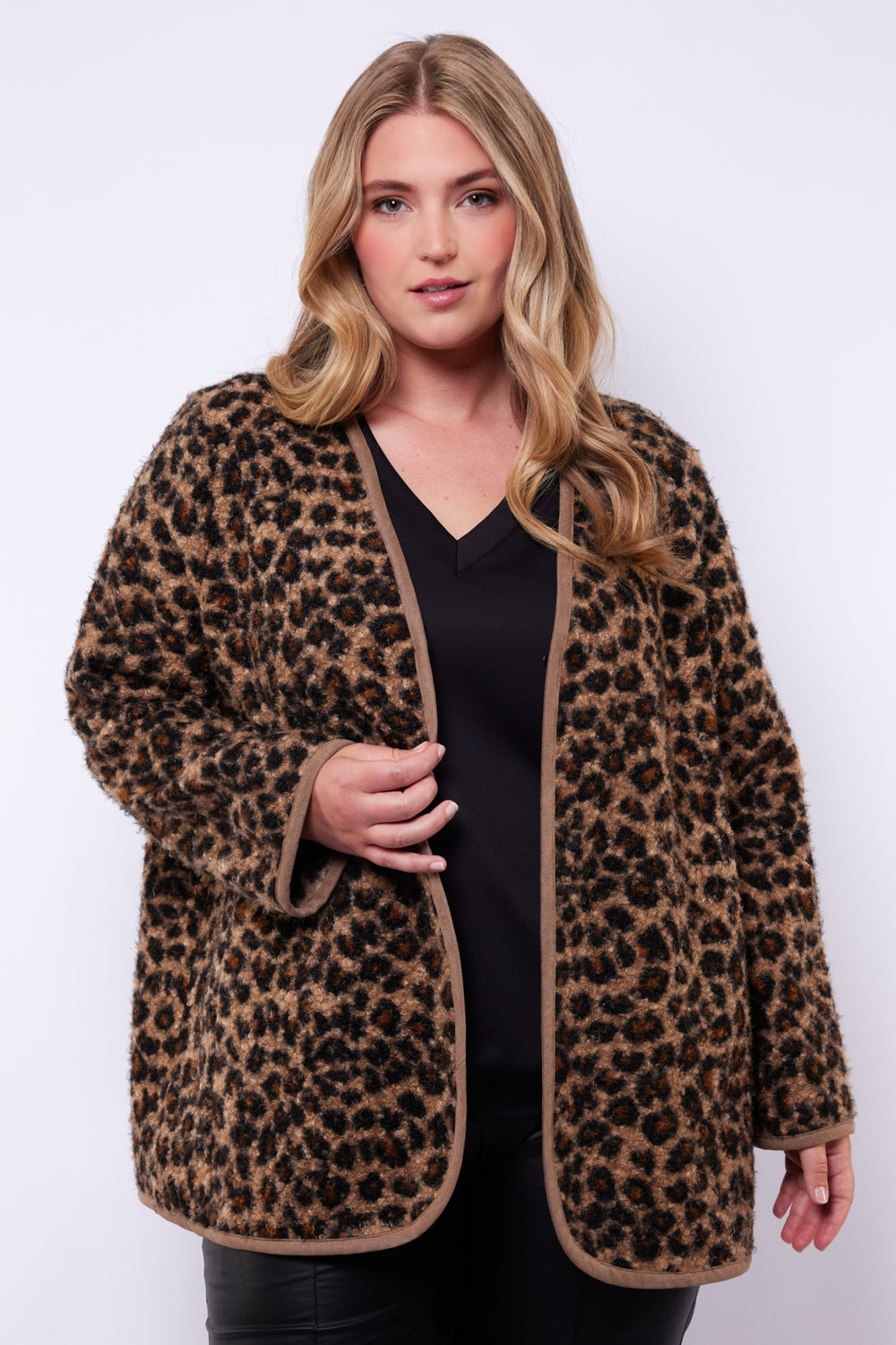 LAURYN JACKET