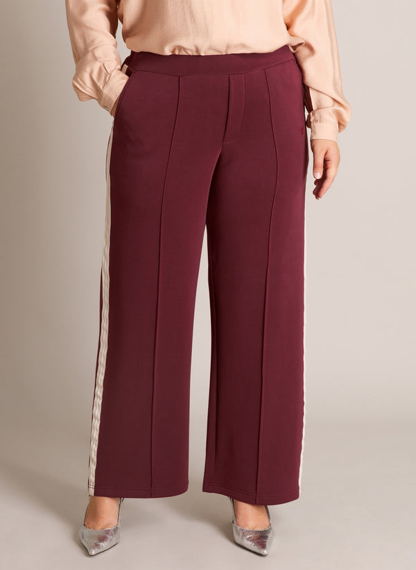 JELISA ESSENTIAL