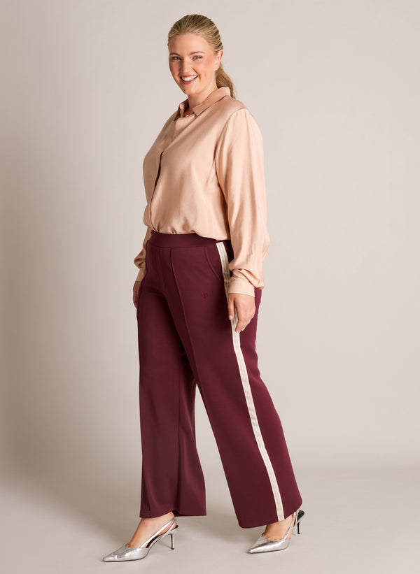 JELISA ESSENTIAL