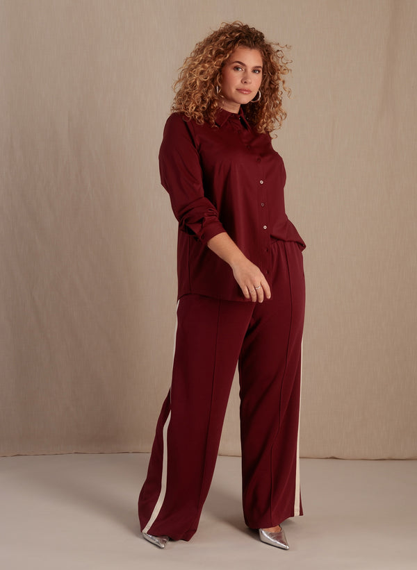 JELISA ESSENTIAL