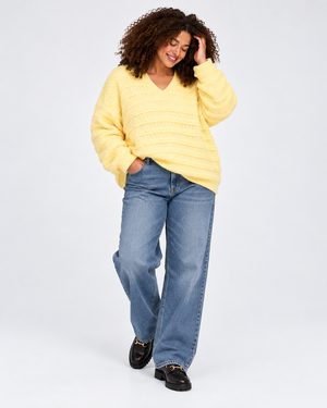 CARCABALA OVERSIZED V-NECK PULLOVER