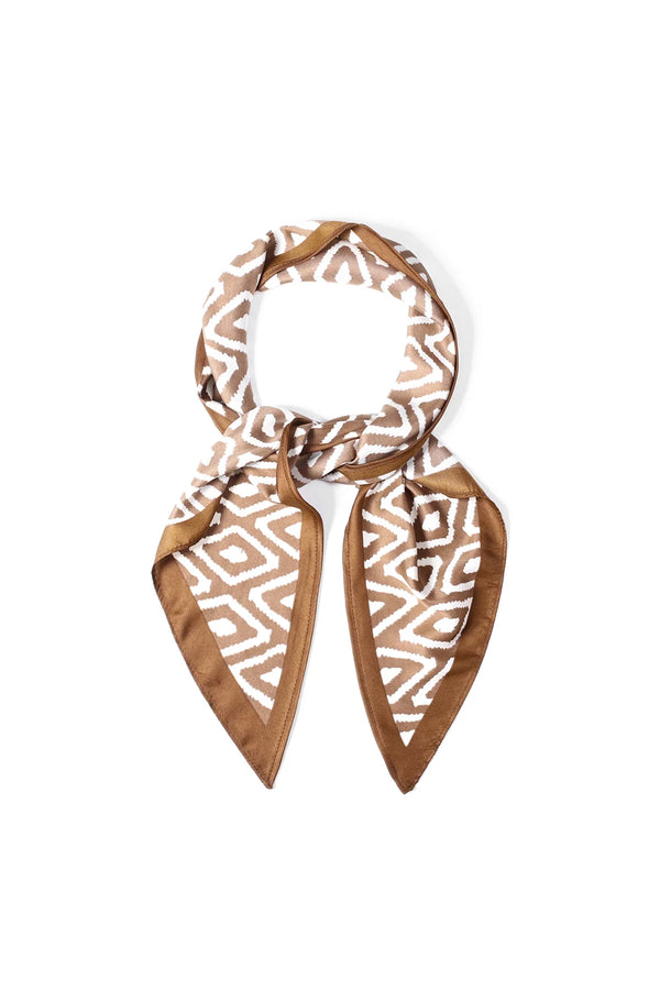 TRIANGLE SILKY SCARFS