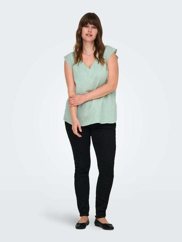 CARTHYRA TOP