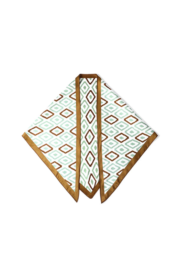 TRIANGLE SILKY SCARFS