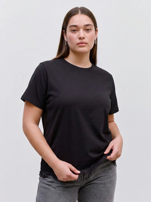 VMCSARA LACE NOOS (WHITE & BLACK)